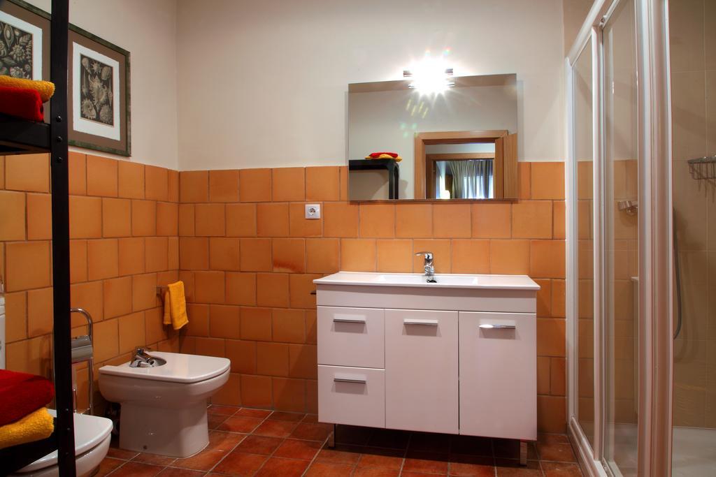Apartamentos Casa Molinero Buera Pokoj fotografie